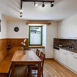 Casa Bernina Apartment *